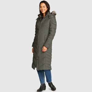 Eddie Bauer Sun Valley Down Duffle Parka in capers (army green color). EUC.